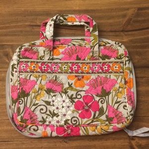 Vera Bradley "Good Book" cover in Tea Garden